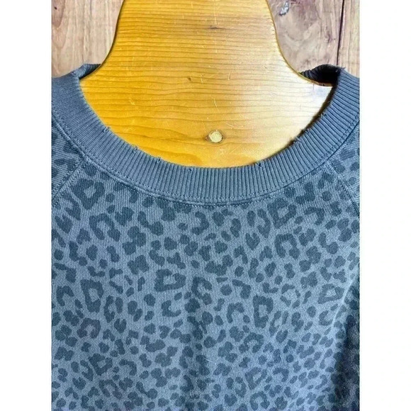AE Jegging Fit Leopard Print Distressed Sweatshirt Live In Look Size S - Picture 2 of 5